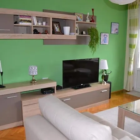 Very Big Apartment, Beautiful View Daire
